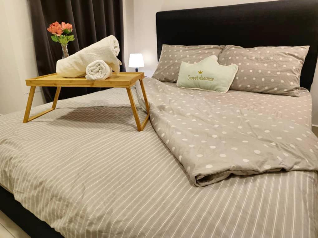 Tiara Imperio Studio 舒适和温暖环境适合情侣享受家的感觉 Kajang Kültér fotó